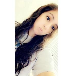 Meet your Posher, Celina